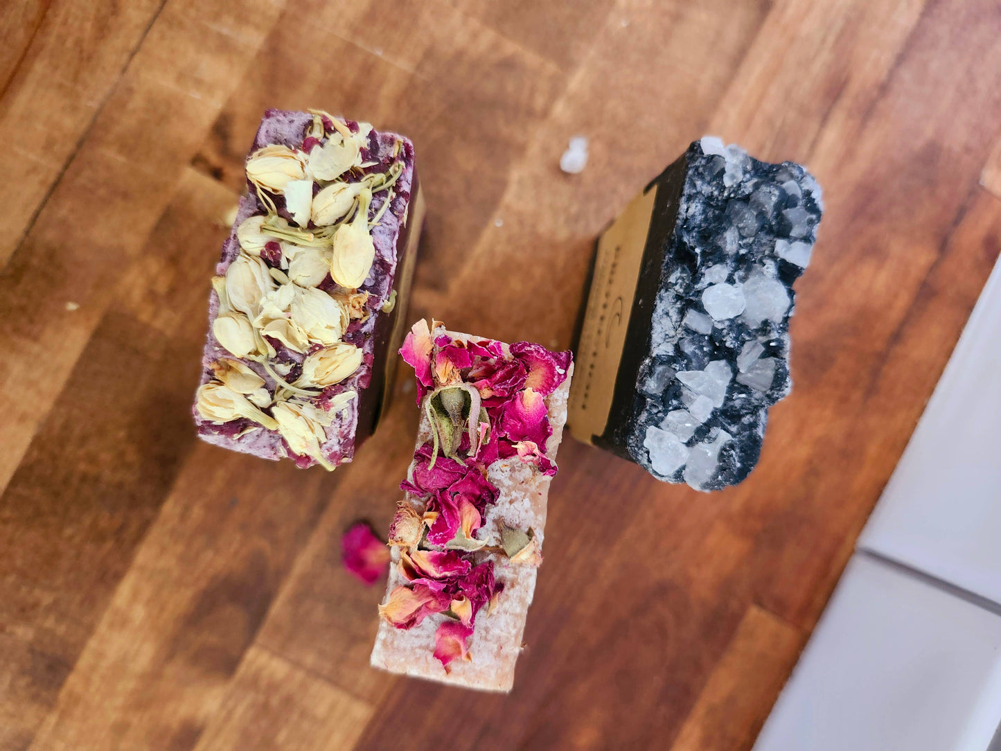 Protection Soap- Oakmoss + Charcoal