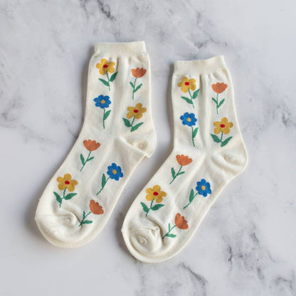 Cream Flower Casual Socks