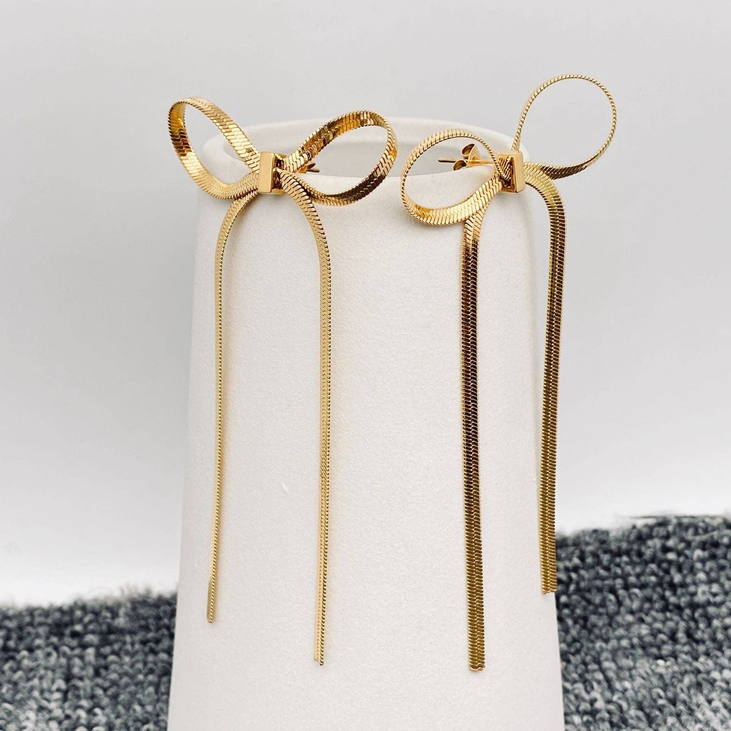 Flat Chain Bow Earrings