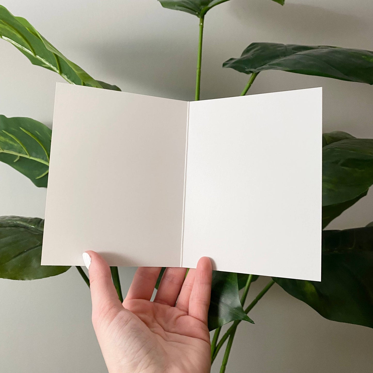 App Wedding Engagement Card