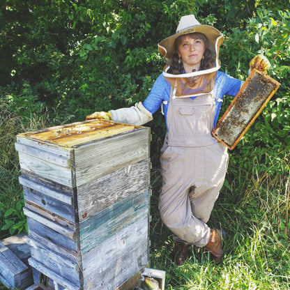 Queen's Apiary Candle